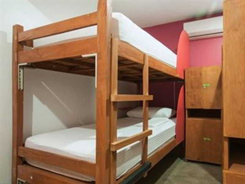Mnl Boutique Hostel マカティ エクステリア 写真